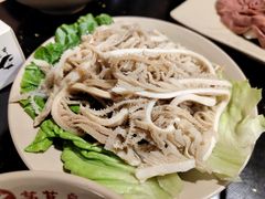 -茅草房·河畔园林火锅