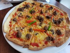 烤牛肉披萨-Me&Joe意大利面·珍珠奶茶(鲁班路店)