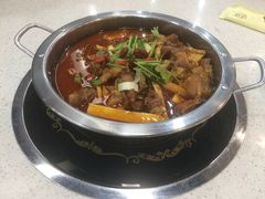 -刘一锅筋头巴脑(新民街店)