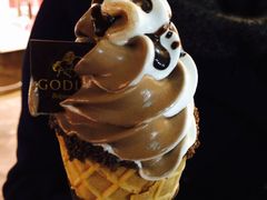 巧克力软冰淇淋-GODIVA(港汇恒隆广场)