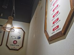 -聚鑫朋酸菜肥肠(文艺路口店)