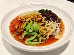 -江城小馆陕南妈妈菜·全球旅行餐厅(钟楼店)