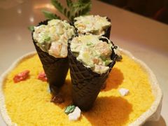 三文鱼牛油果手卷-荟廷·晶萃(陆家嘴尚悦湾店)