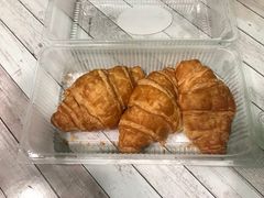 -红宝石·鲜奶小方·海派西点房(南丹店)