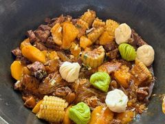 -山河屯铁锅炖·非遗东北菜(南山店)