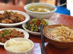 -巷子肥肠(科华巷店)