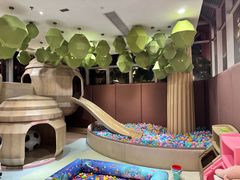 -水桶王国主题餐厅·聚会·生日派对·亲子活动·家庭套餐(亚龙湾希尔顿店)