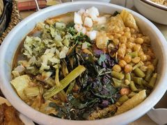-丽丽三鲜螺蛳粉(田林路店)