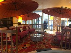 -喜鹊愉家酒店(郑州曼哈顿博览中心地铁站店)