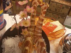 -鲜入围煮花胶鸡海鲜火锅