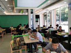 大堂-老乡鸡(武汉烽胜路店)