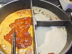 -热火朝天鲜切牛肉火锅(南强街巷店)