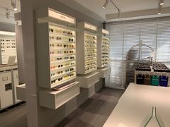 -目艮眼镜SHOWROOM(品牌集合店)