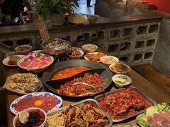 -萍姐火锅·公路夜市(武汉首店)