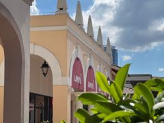 -佛罗伦萨小镇广佛名品奥特莱斯(疏港路店)