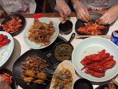 -沪小胖·小龙虾·蓝龙王(八佰伴店)