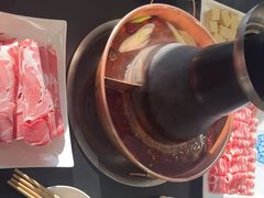 -楼外楼大刀肉传统火锅(西安大路店)