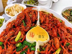 -龙巢盱眙龙虾·鸡煲·烧烤宵夜(坪洲店)