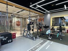 -VLines耀能运动24小时·月付制健身(京广桥店)