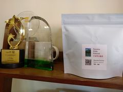 -HUG COFFEE(鼓楼店)