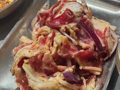 鲜拌肥牛-围炉肉舍•炭烤活鳗•丹东海鲜烤肉(步行街店)