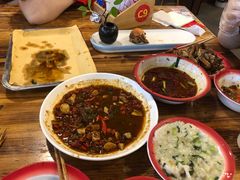 -冶建镜子·老南昌大排档·江西虾王(总店)