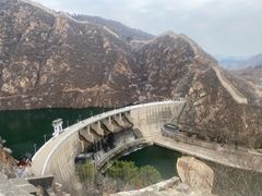 -何适山庄(水长城P2停车场店)