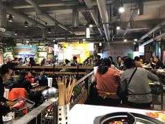 大堂-钢管厂歆瑞源油卤串串香(春熙路太古里店)