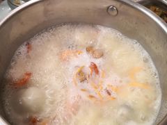 扬中河豚火锅-余香河豚料理(万达金街店)