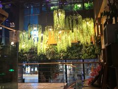 门面-临界音乐酒馆·小龙虾·江湖菜(华熙LIVE·鱼洞店)