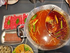 -由衷贵州酸汤牛肉火锅(新桥店)