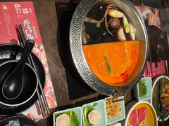 -一绪に和牛寿喜烧(罗湖益田假日店)