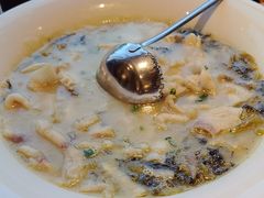 -严记小天府酸菜鱼(西四路店)