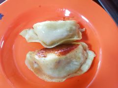 鲜肉锅贴/只-味一早餐(新芝路店)