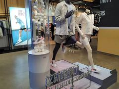 -adidas(滔搏朝阳大悦城店)