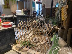 -屋门口呷饭(捞刀河店)