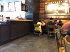 -星巴克(济南丁豪广场店)