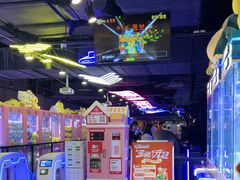 -大鲁阁X运动玩乐园·保龄球·团建·生日派对(滨江宝龙城市广场店)