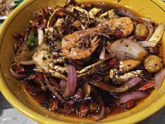 -休记光头香辣蟹干锅店(衣冠庙店)