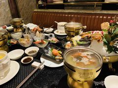 -半岛翡丽海鲜自助餐厅(观风亭店)
