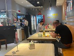 -527烧烤·龙虾·精酿酒(小石城美乐城店)