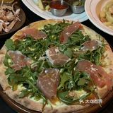 🍽️约会餐吧新发现，甜蜜满分体验💖