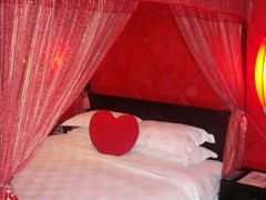 hg4h4-薇爱精品时尚酒店(吴中店)