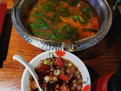 -包整·丝娃娃(一览甲秀楼风景店)