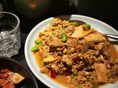 特色臭豆腐虾皮-老头儿油爆虾·1987杭州烟火味(湖滨银泰in77D区店)