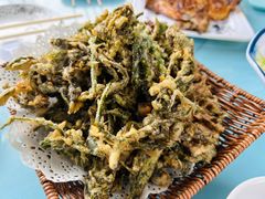 炸花椒芽-丽泽山庄·生态怀柔菜·虹鳟鱼(红螺寺店)