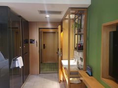 -秋果酒店(北京中日友好医院和平里地铁站店)