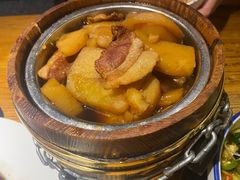 -苹果树下艺术餐厅(宋庄店)