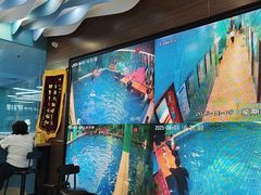 -Swim斯卫姆国际儿童游泳中心(红博中央公园店)