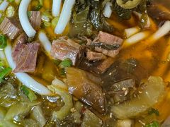 -花溪牛肉粉(八鸽岩店)